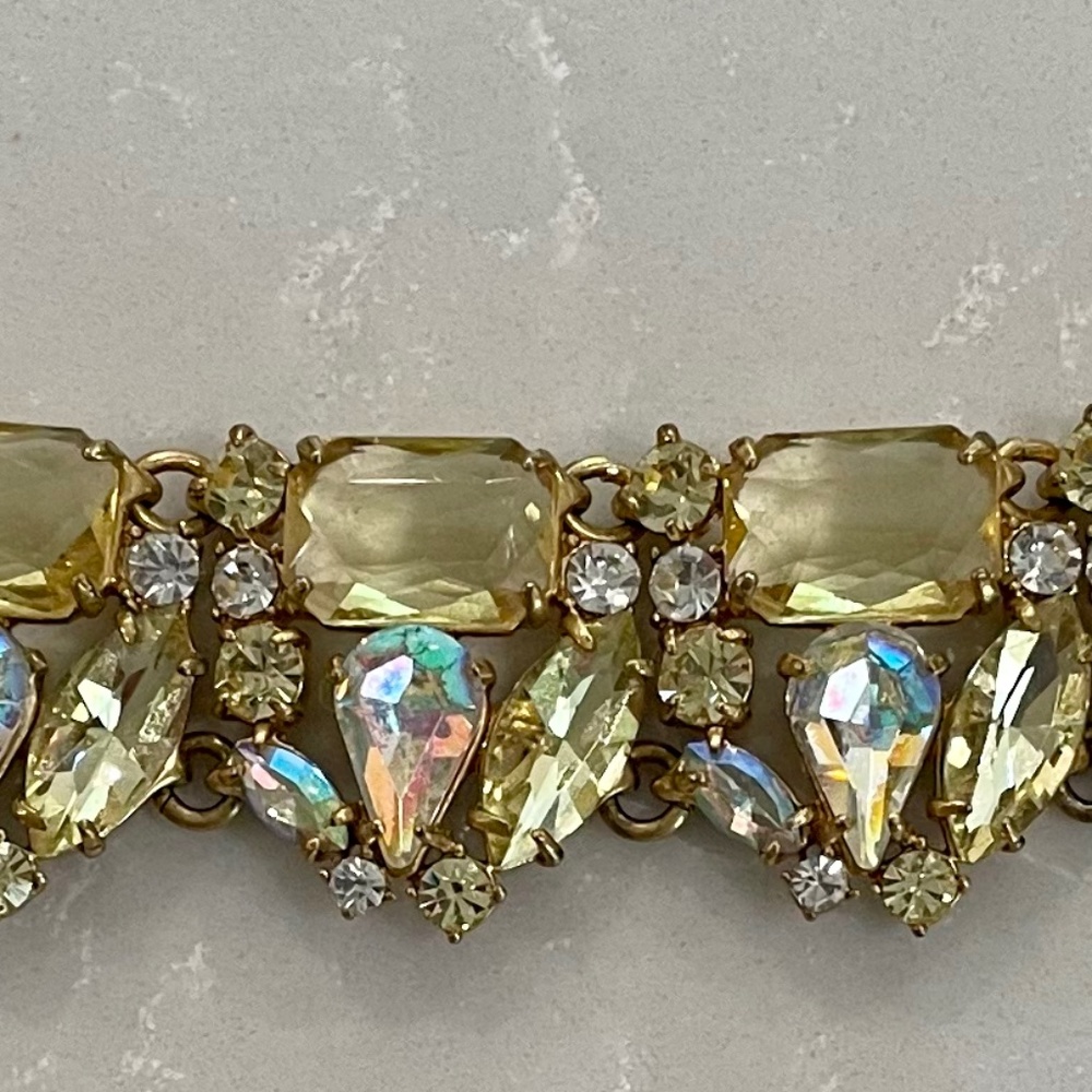 J Crew BRACELET: CHUNKY VINTAGE: Brilliant Yellow Glass Stone Bracelet - Picture 3 of 6